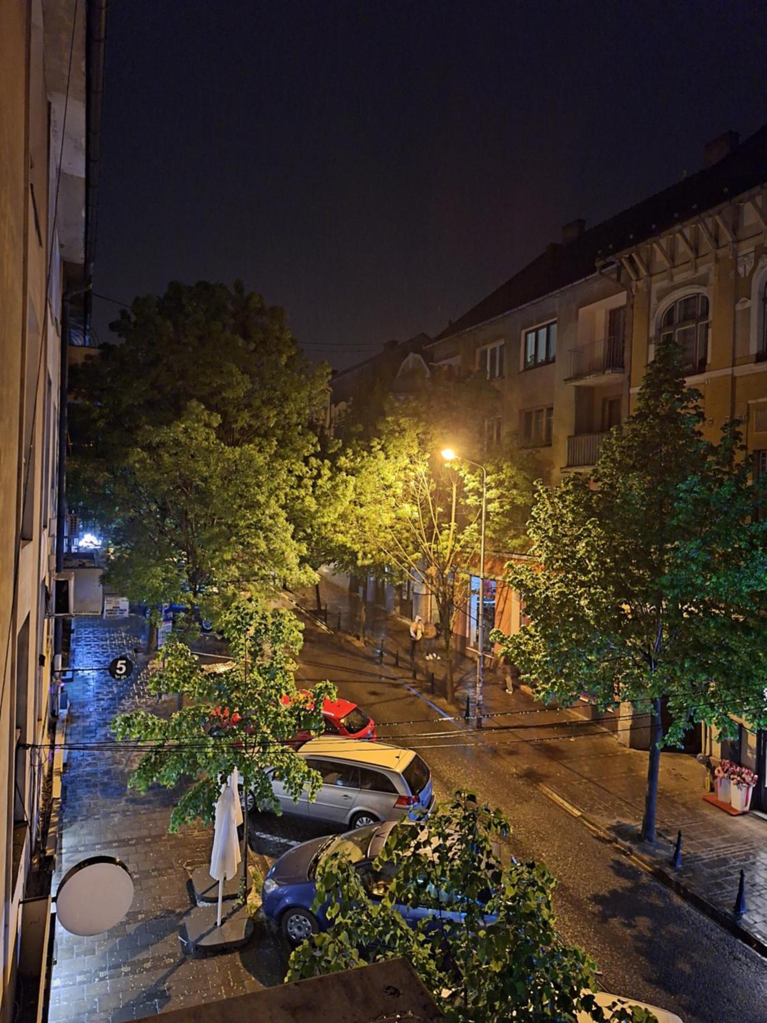Coral Apartment Târgu-Mureş Exteriör bild