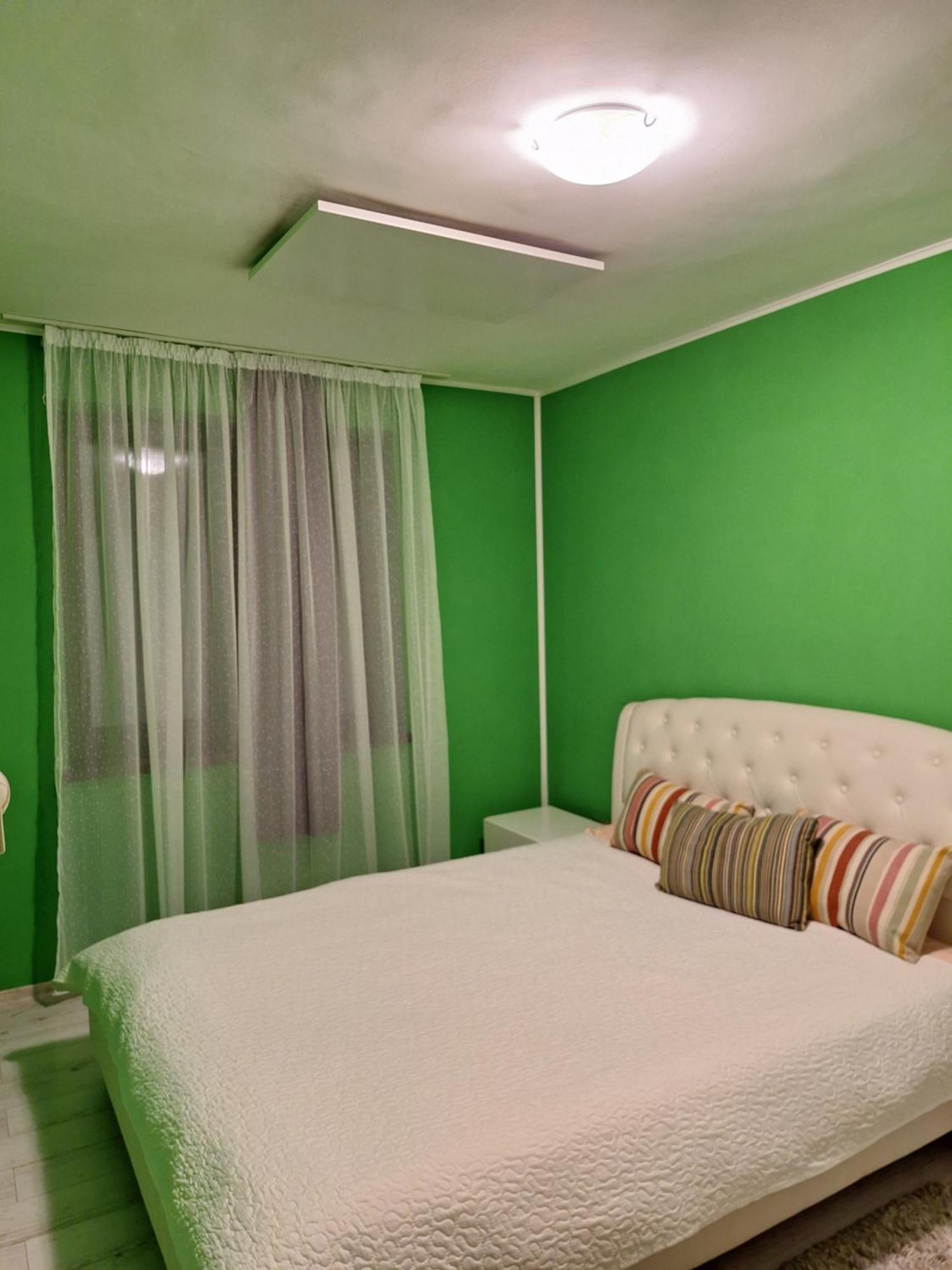 Coral Apartment Târgu-Mureş Exteriör bild